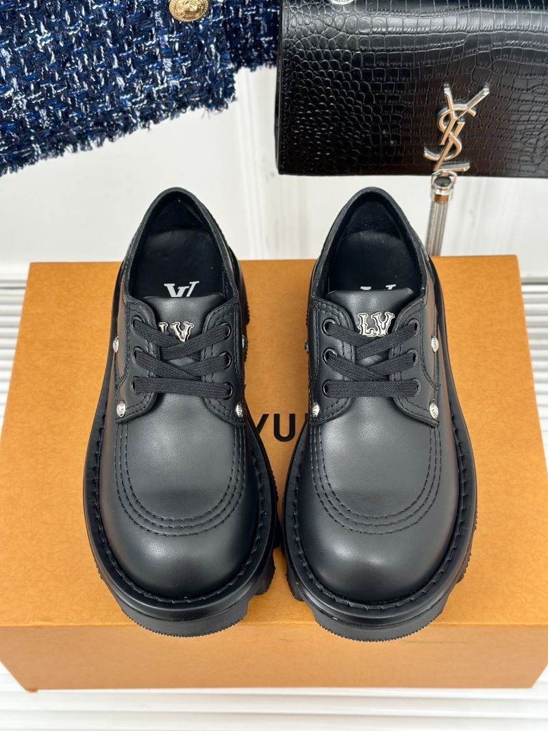 Louis Vuitton Low Shoes